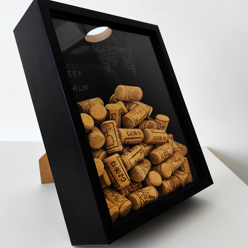 Red Wine Cork Display Frame Wo - огляд і ціна Collectible Vintage Wine