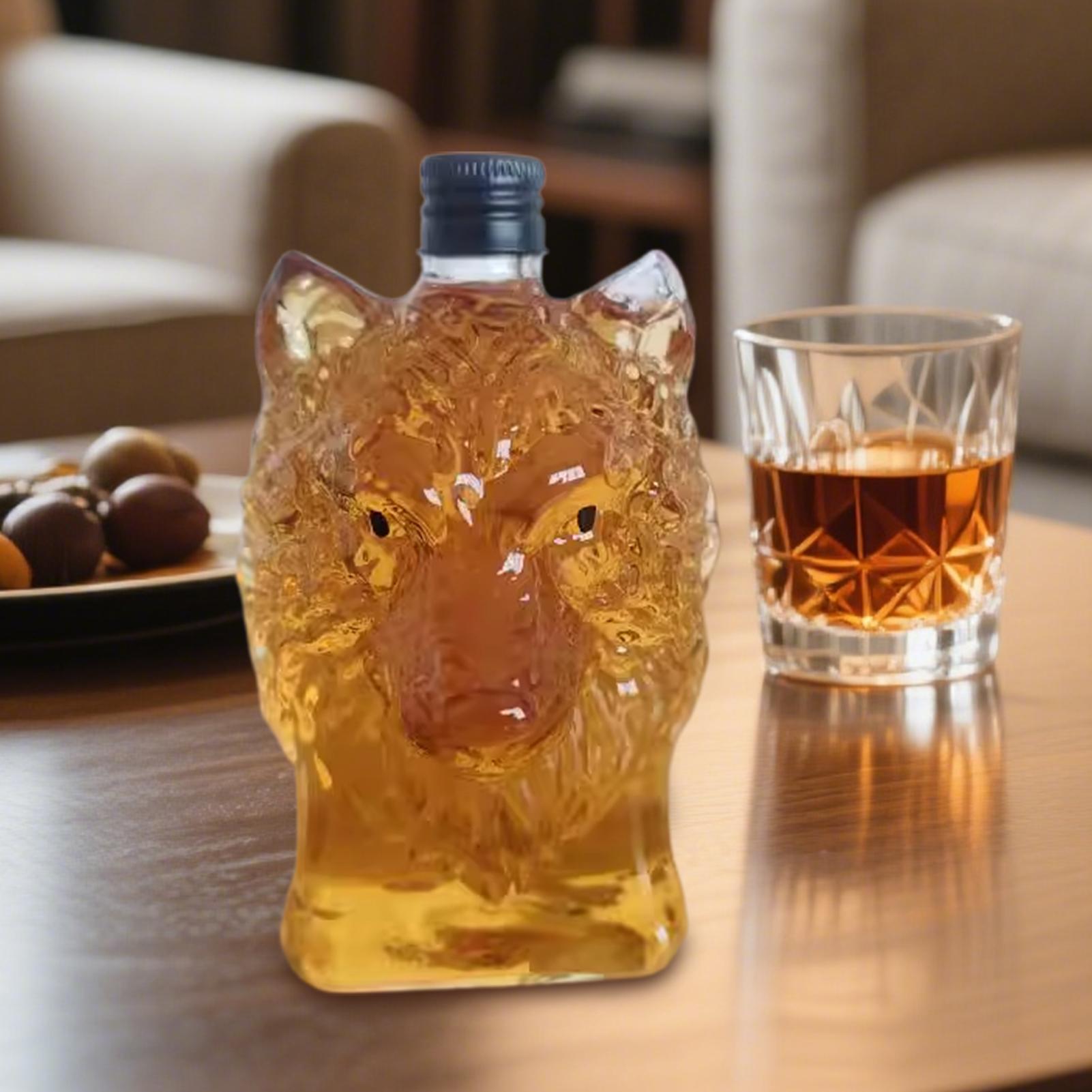 Whiskey Bottle Wolf Shape Wine - огляд і ціна Collectible Vintage Wine