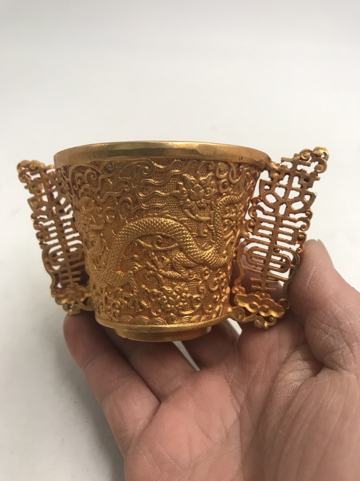 Vintage Collection Gilt Bronze - огляд і ціна Collectible Vintage Wine