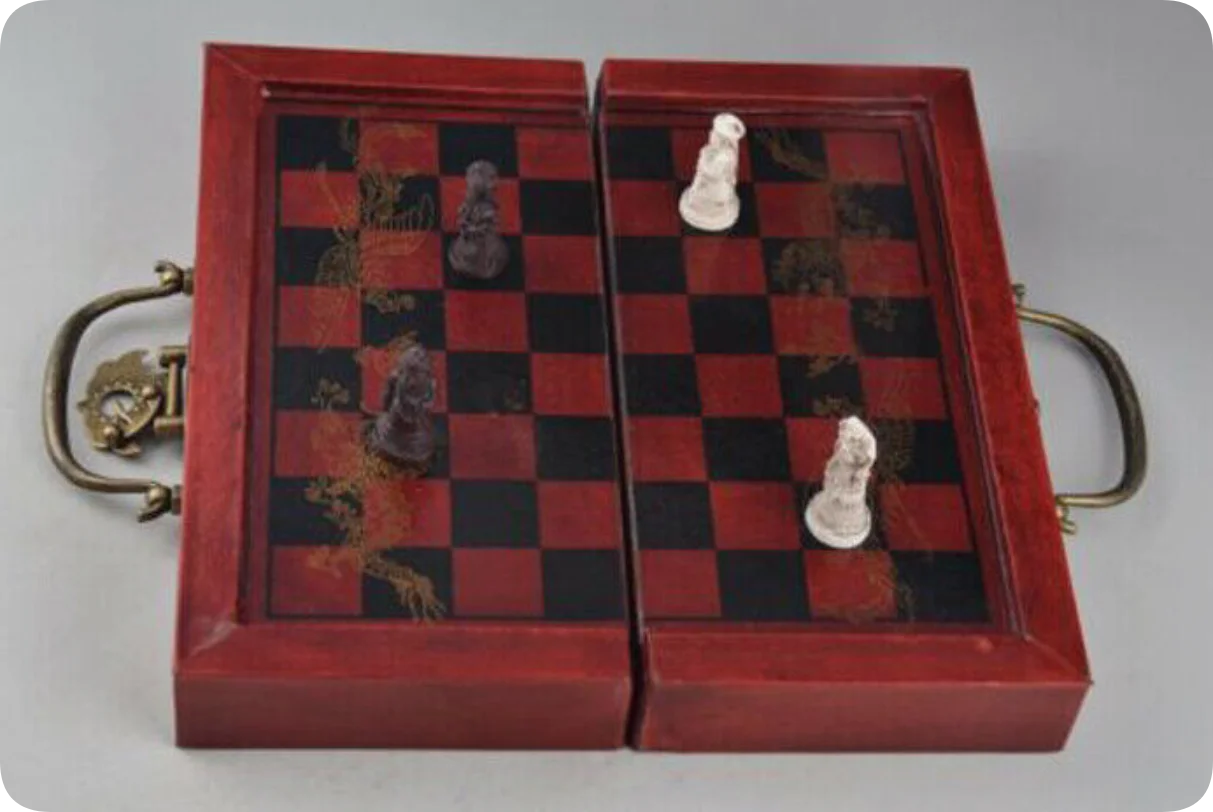 Foldable Vintage Chess Set Boa - огляд і ціна Vintage Collectible Board Games