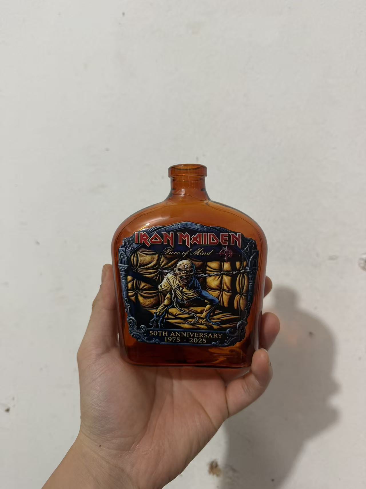 Vintage Rock Themed Mummy Scul - огляд і ціна Vintage Collectible Liquor Bottles