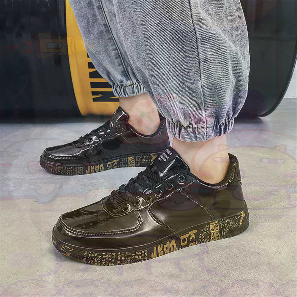 Round Foot Size 45 Sneakers Wh - огляд і ціна Vintage And Collectible Stores